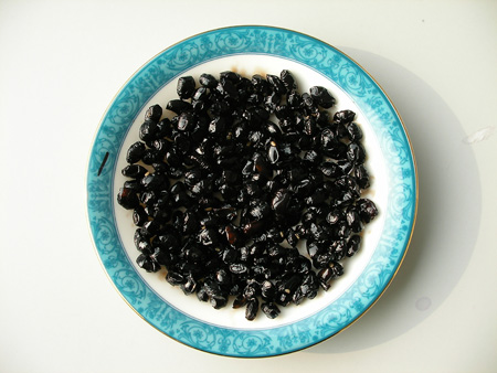 調(diào)味煮黑豆